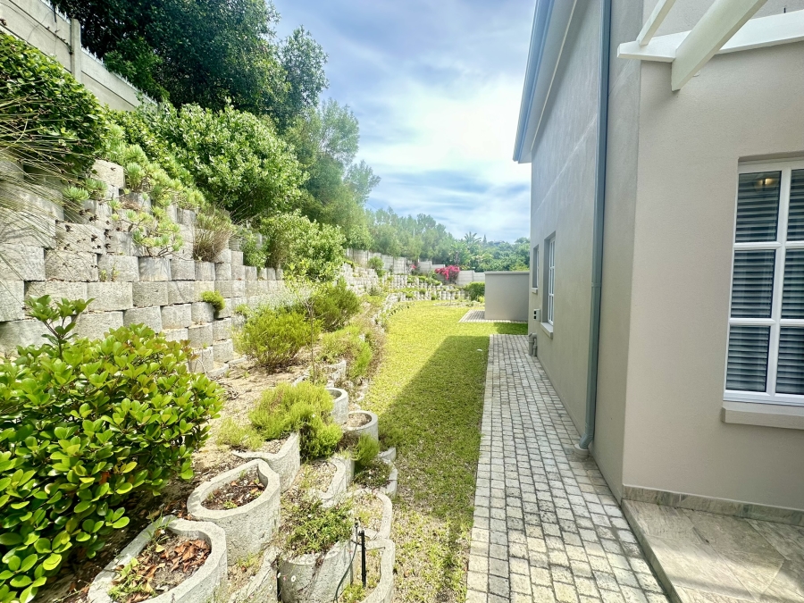 4 Bedroom Property for Sale in The Village Western Cape